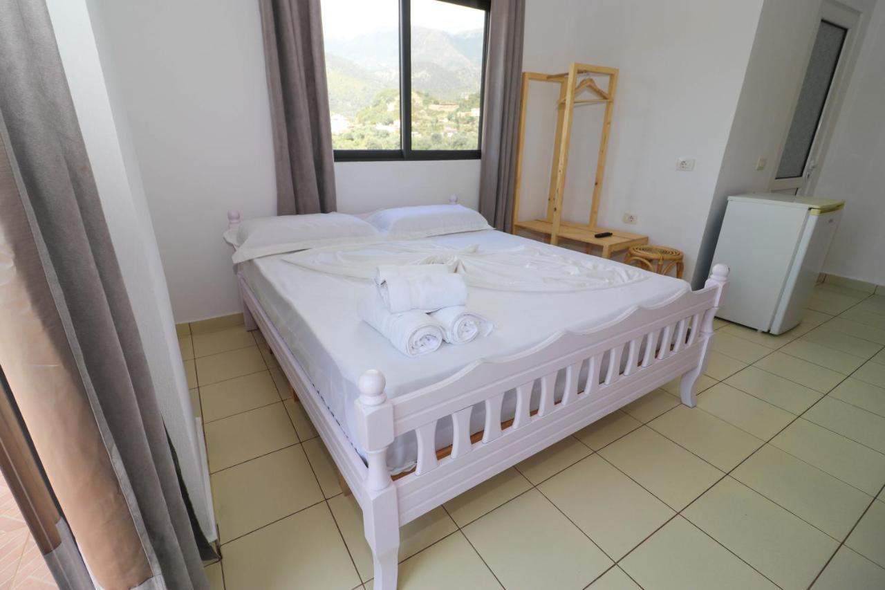 Bora Rooms Himarë Extérieur photo