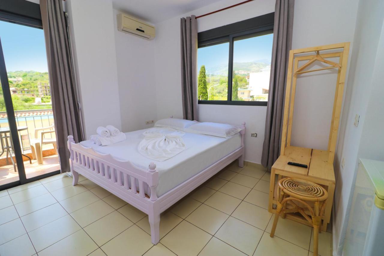 Bora Rooms Himarë Extérieur photo