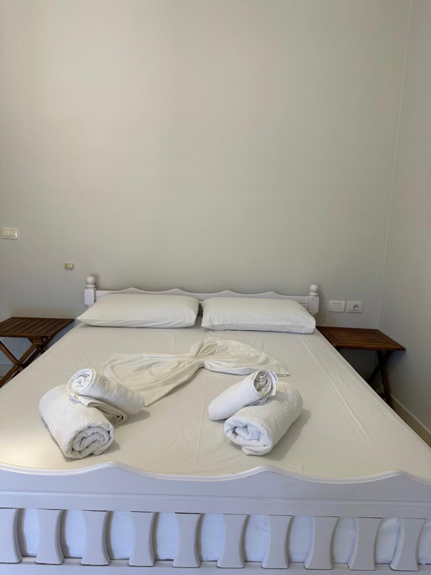 Bora Rooms Himarë Extérieur photo