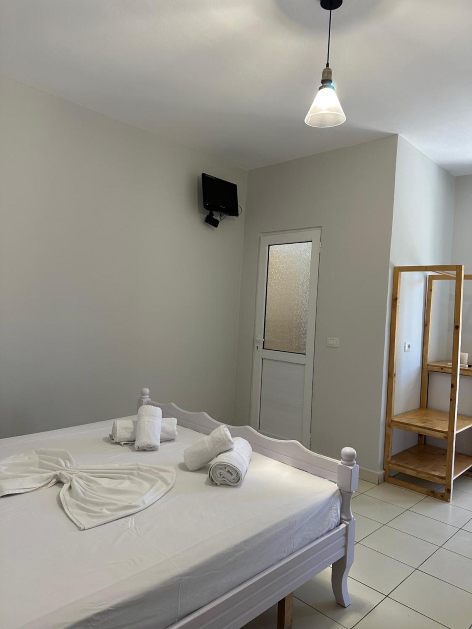 Bora Rooms Himarë Extérieur photo